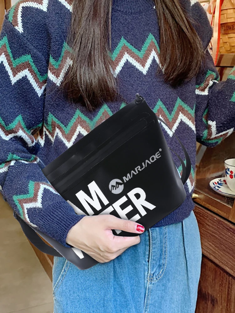 Waterproof Cosmetic Bag with Zipper PVC Swimming Shoulder Pack High-Capacity Portable Multifunctional Storable for Outdoor Sport - AliExpress - Image 3